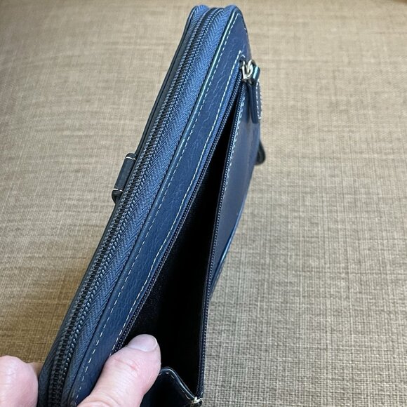 TIGNANELLO Womens Blue Leather Zip Around Wallet Clutch Card Slots Key Ring - Picture 7 of 13